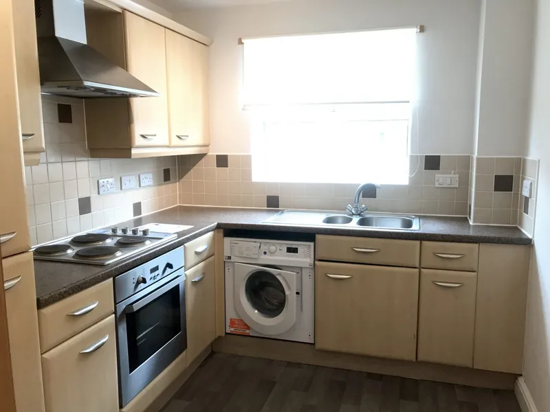 2 Bed // Student Flat // Jul 2026 - Image 6